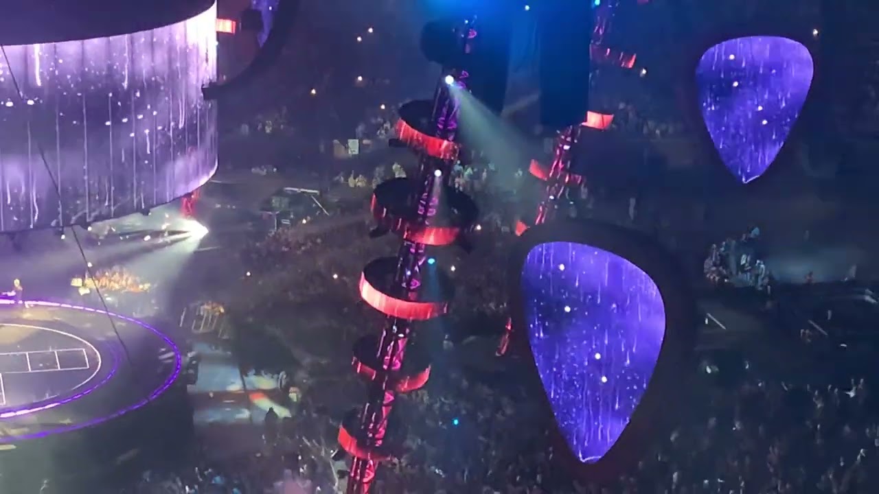 Ed Sheeran with surprise guest Eminem @ Ford Field Detroit 7/15/23 concert