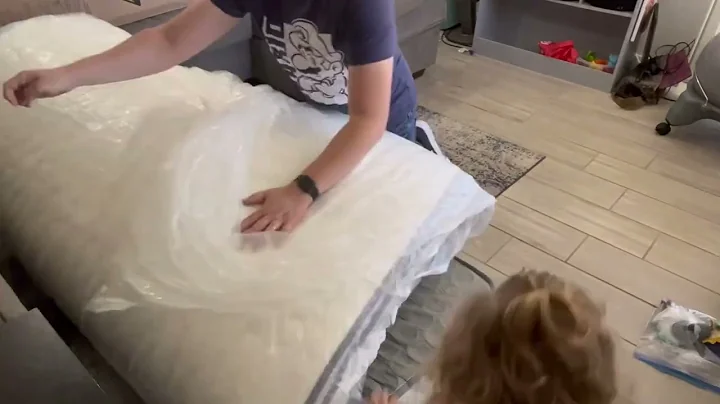 Vesgantti Queen mattress review - Unboxing this mattress  set up, review  12 inch mattress