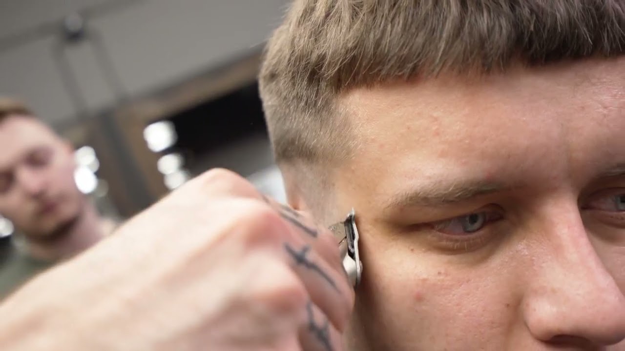 Руслан Козин и его авторская техника очень быстрого фейда на курсе 