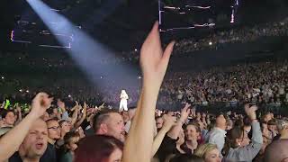 Maxine - Turn The Tide (Live At Sportpaleis 19-10-24)