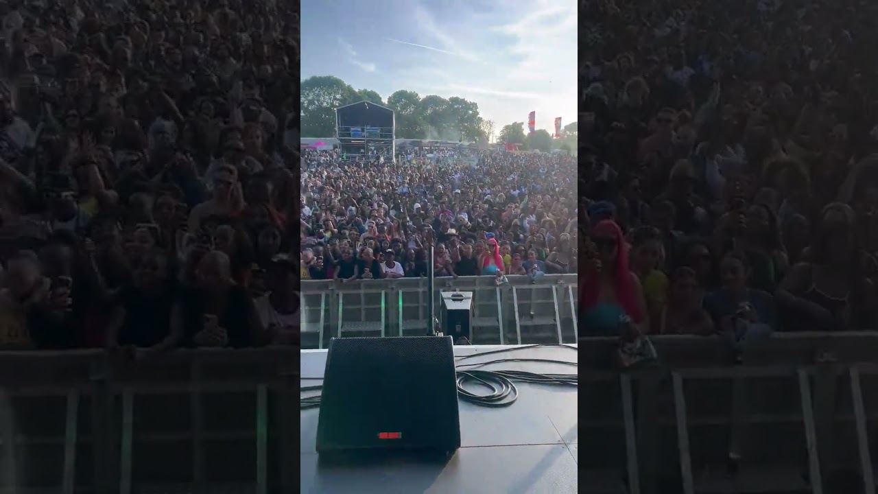 Uncle Waffles Live in London