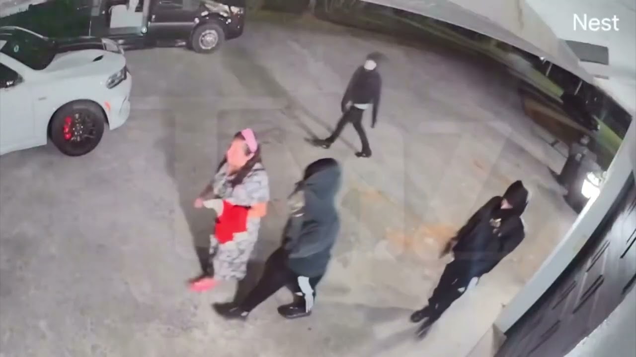 6ix9ine home invasion Robbery full video 6ix9ine gets robbed