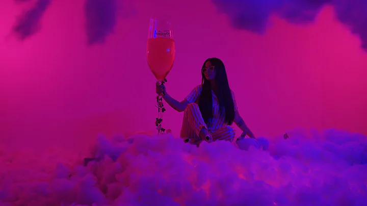 Caitlynne Curtis - Dreaming (Official Music Video)