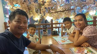 ទៅ Hashi Japanese restaurant and  និងផ្ទះក្បឿង នៅសៀមរាប