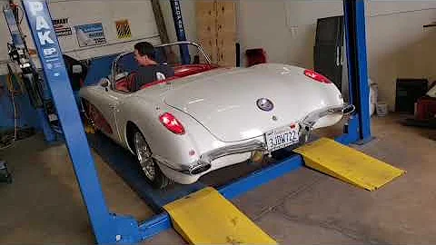 1960 Corvette first drive after body swap to Art M...