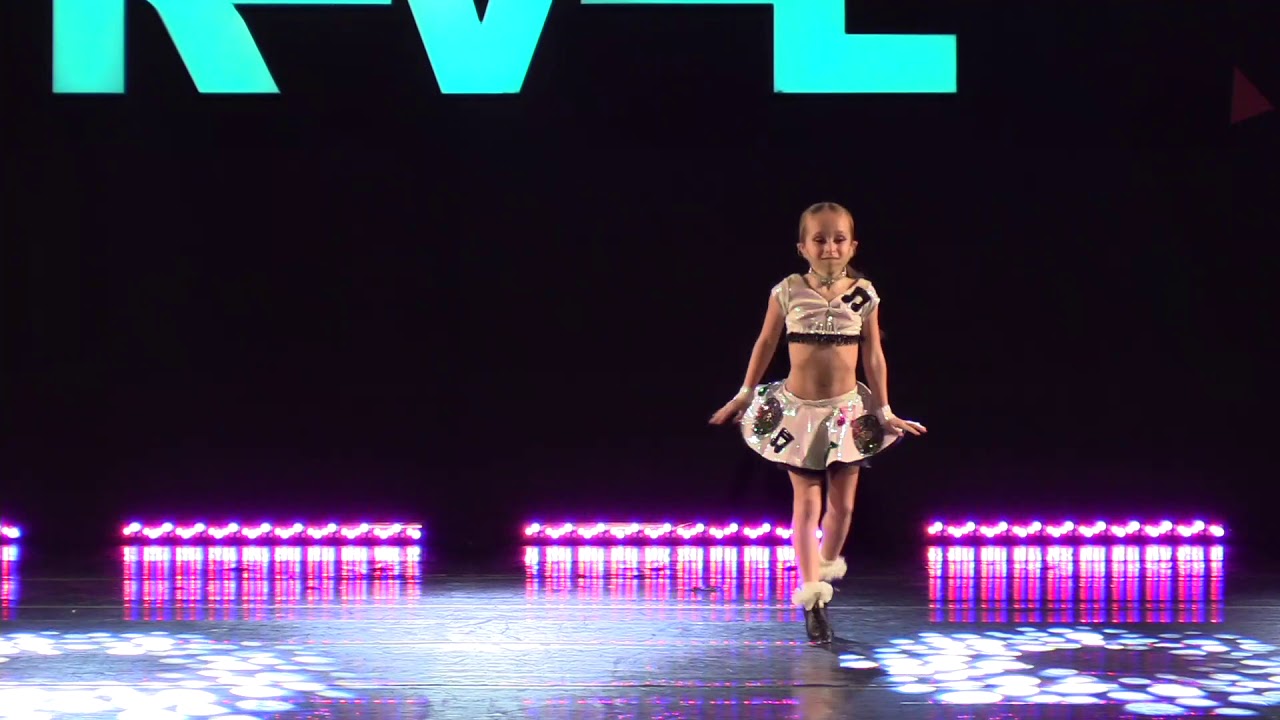 1st Overall Mini Tap Solo "The Twist" //  BORELLIS DANCE GALLERY [Pittsburgh, PA]