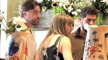 Taylor Swift Caught Arrive With Travis Kelce For Mother