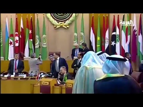 وزير خارجية العراق يمجد حزب الله ووفد السعودية ينسحب