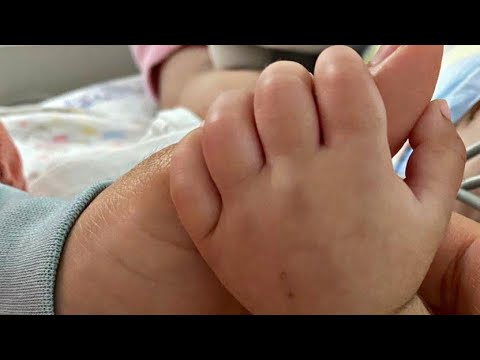 Oremos todos juntos pelo milagre da menina Lis! E ela virou uma estrelinha! Gratidão pelas orações!