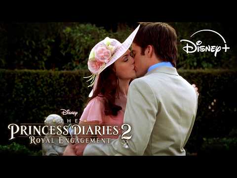 Princess Mia & Nicholas' First Kiss | The Princess Diaries 2: Royal Engagement | Disney+ UK