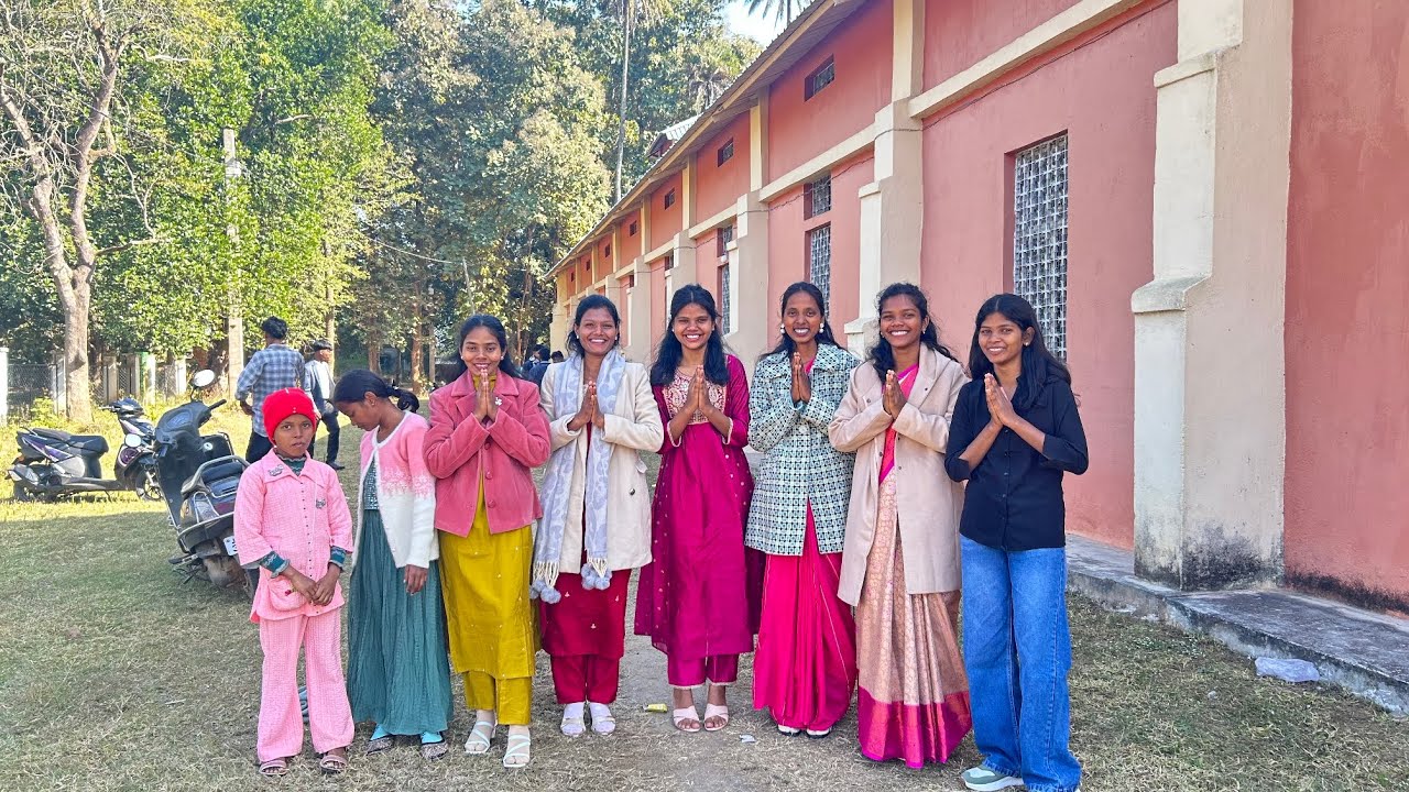 आप सभी समस्त YouTube परिवार को हमारी तरफ से Happy Christmas 🤝🎁🎄