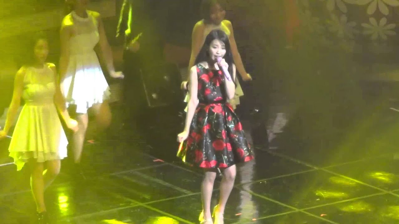 채셔 콘서트 13 하루끝 every end of the day  (IU Concert)