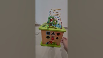 Hape Country Critters Play Cube