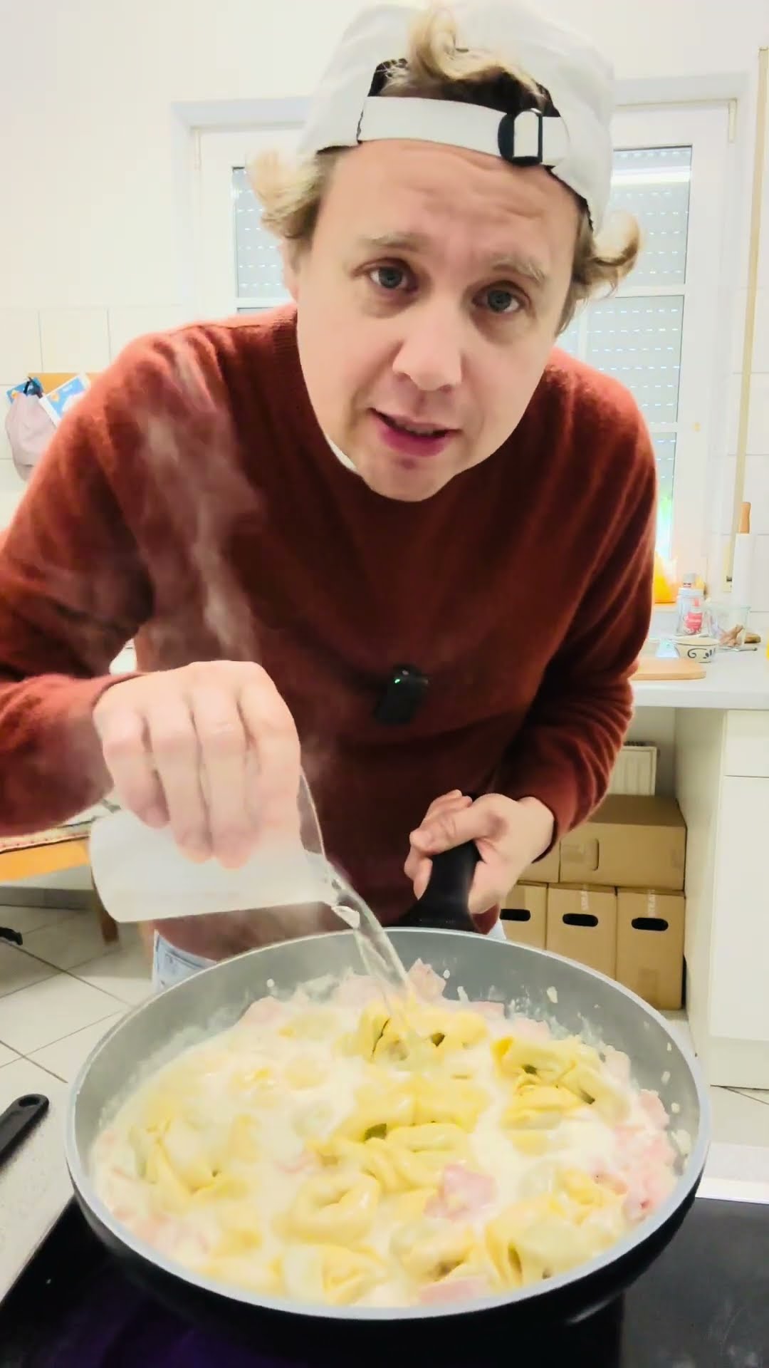 Cremig und superlecker – Tortellini in Schinken-Sahne-Sauce! 😍 Ein ...