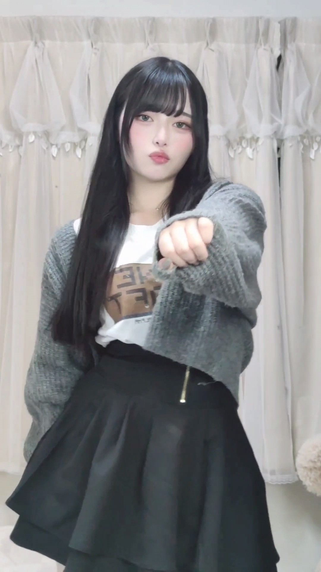 やっぱり切りっぱなしロングが1番好き。Do you like long hairstyles