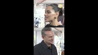Adria Arjona Responde Si Su Novio Jason Momoa Es Un Buen Alumno De Español