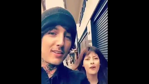 Alissa Salls and Oliver Sykes relationship. Speaking English