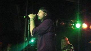 Earshot - Not Afraid - Live