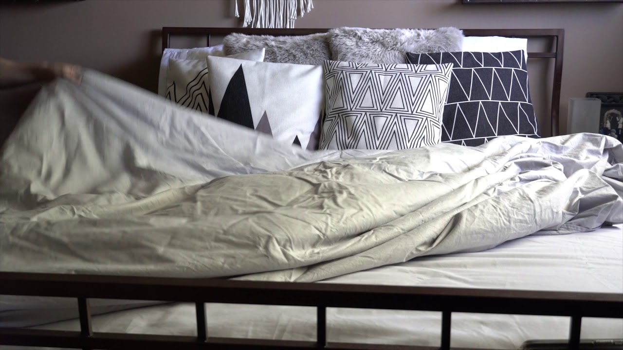 TheraPeace Weighted Blanket - YouTube