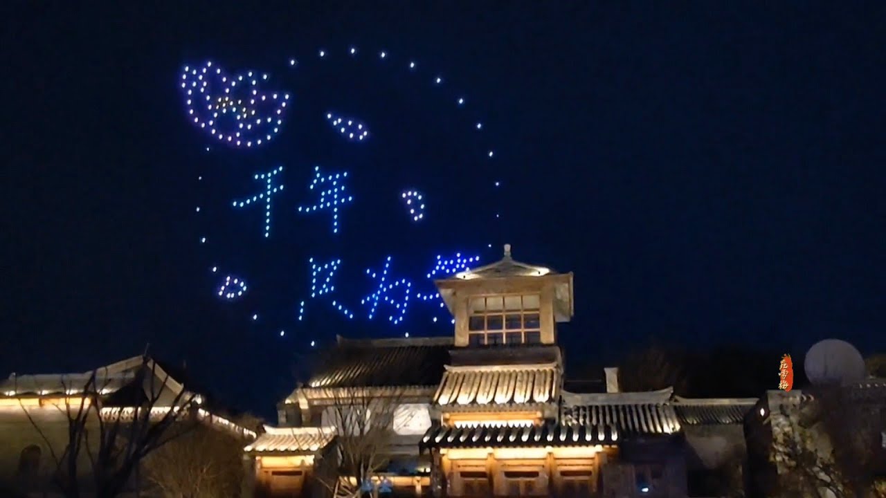 李清照的故居，冬天的泉水依然保持恒温 18℃，入夜游览古城，特别神秘。