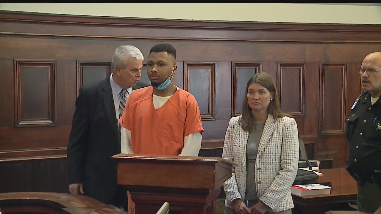 Youngstown man sentenced to prison for killing infant son - YouTube