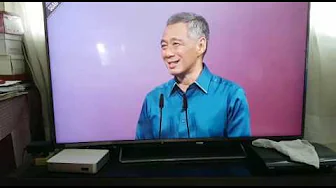 Pm lee sings stand up for singapore Pm lee sings stand up for singapore