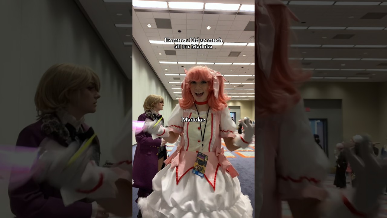 I lost that light stick idk where it went TvT @pastelscosplay  #madokacosplay #madokamagicacosplay