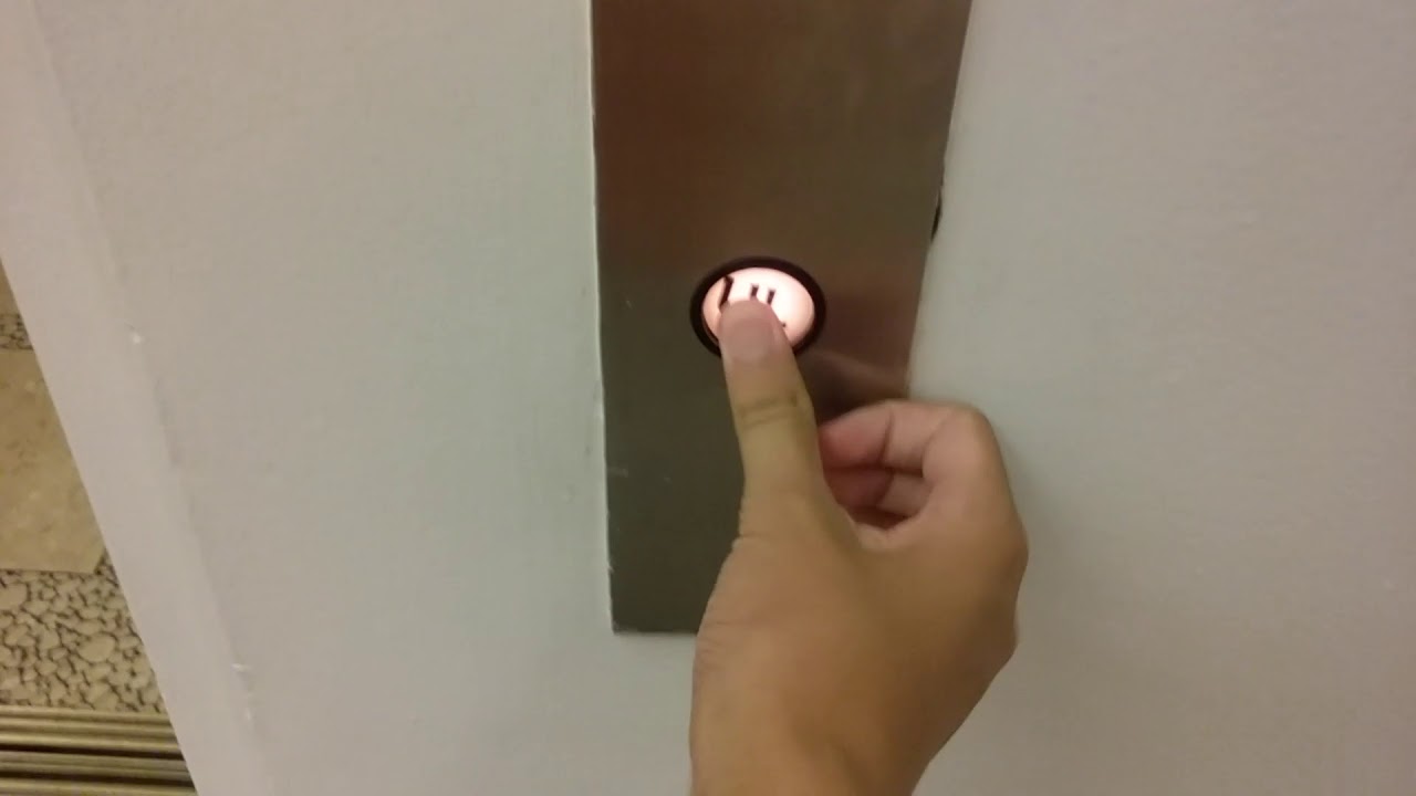 1967 Otis Sito Hydraulic elevator @ Strawbridge & Clothier, Neshaminy Mall, Bensalem PA