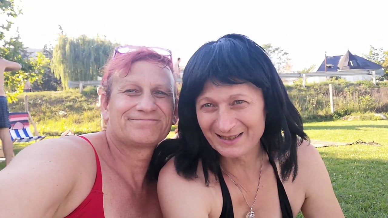 Transzneműek a parton