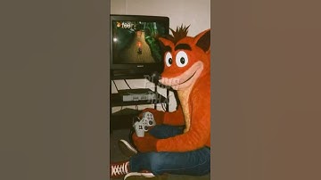Crash Bandicoot Play Crash Bandicoot Video Game #shorts #game #gaming #crash #crashbandicoot
