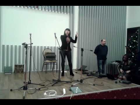 10   ნათია ქველაძე