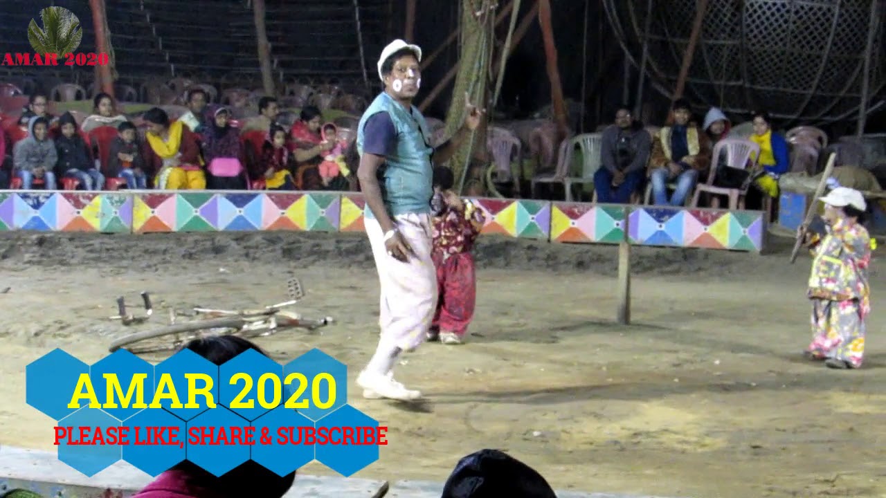 FUNNY JOKER CYCLING AT FAMOUS CIRCUS KOLKATA INDIA  | फनी जोकर अफ्रीकन फेमस सर्कस में