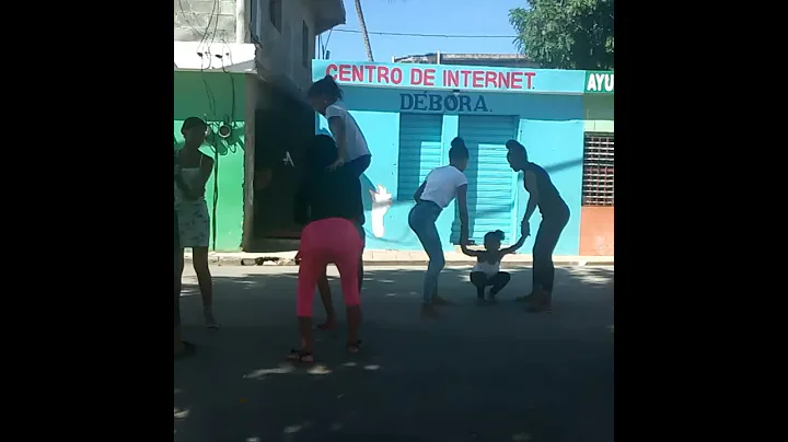 Las CDVS dancer de vivian de los Santos .