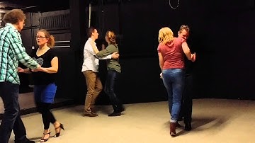 Dansles Salsa bij Dansschool Sizzling Salsa Alkmaar.