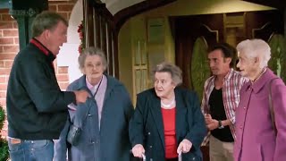 Ytp Top Gear - Jeremy Eats A Vacuum Cleaner