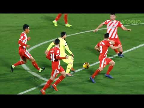 10 دقائق من سحر ميسي في صناعة اللعب وتمريراته الخرافيه