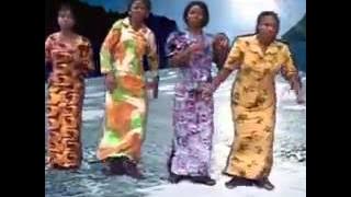 Amkeni Fukeni Choir Lwe Roho Mtakatifu  Video