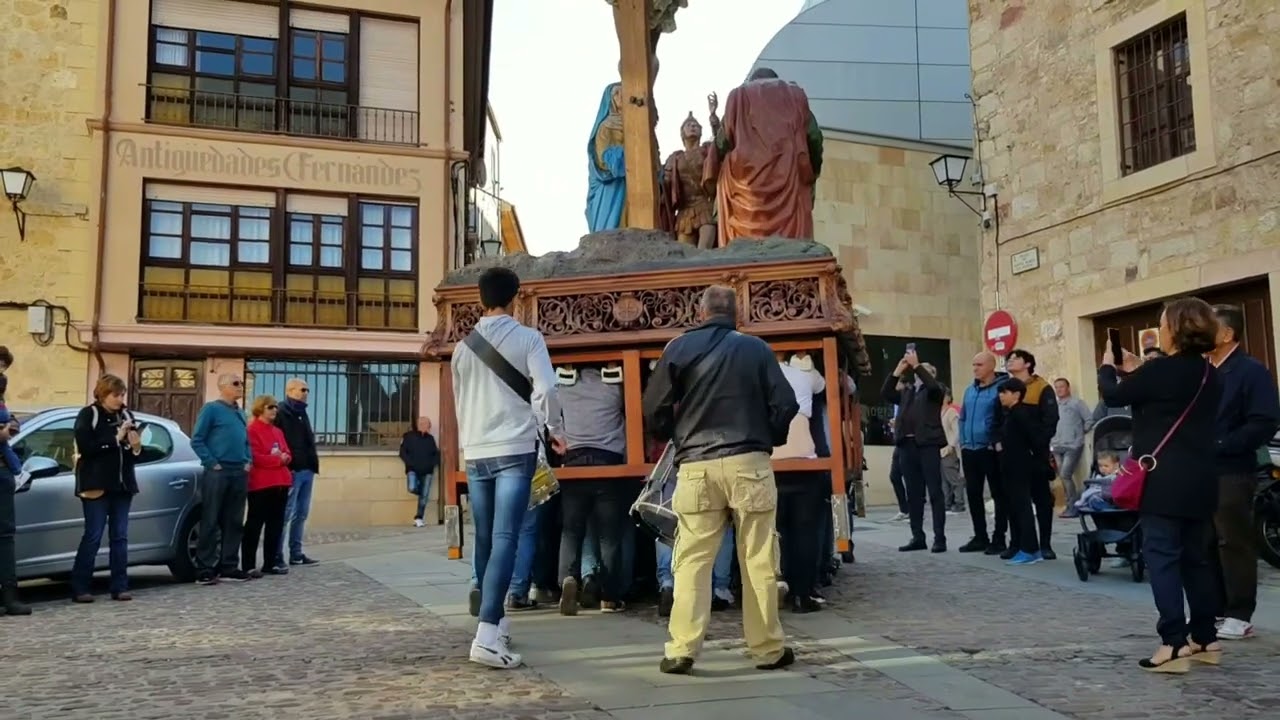Traslado pasos desde Museo Semana Santa