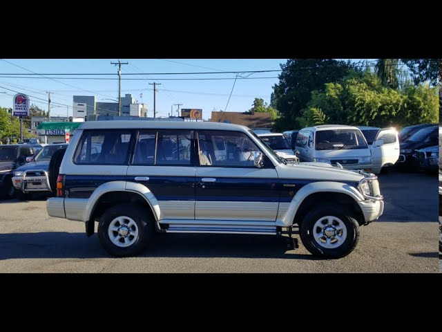 1995 Mitsubishi Pajero Exceed 2, V46, 4M40 diesel, Difflock central and  rear axle блок моста. 