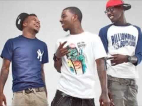 Tyga - Lap Dance (Remix) Ft. Travis Porter  [ Lyrics On Screen ] + [ Downloadlink ]