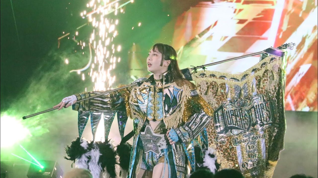 Saya Kamitani's Entrance. - YouTube