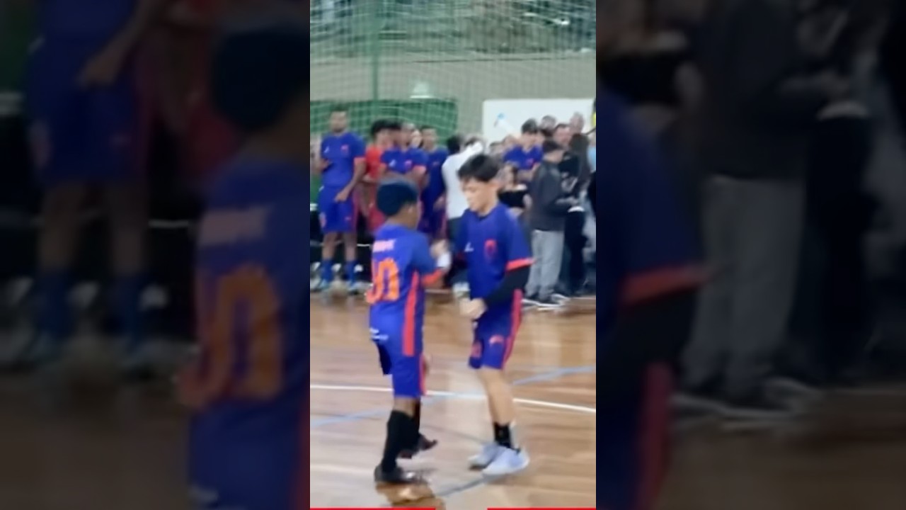 Olha o gol do Ricardinho 