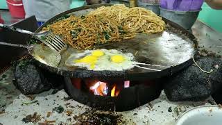 This Is How A Godlike Skill Makes Fried Kwetiaw You Can Make 30 Servings In One Cooking Session