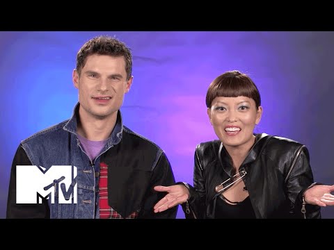 Song Charades With ‘Pitch Perfect 2’ Stars Hanna Mae Lee & DJ Flula | MTV News