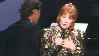 Chris Lemmon & Shirley MacLaine Perform Gershwin