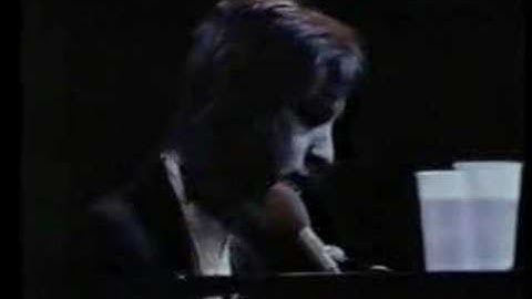 Todd Rundgren - interview on Entertainment Tonight