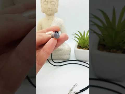 Кулон кристал на шнурі натуральний камінь агат димчастий, видео 1