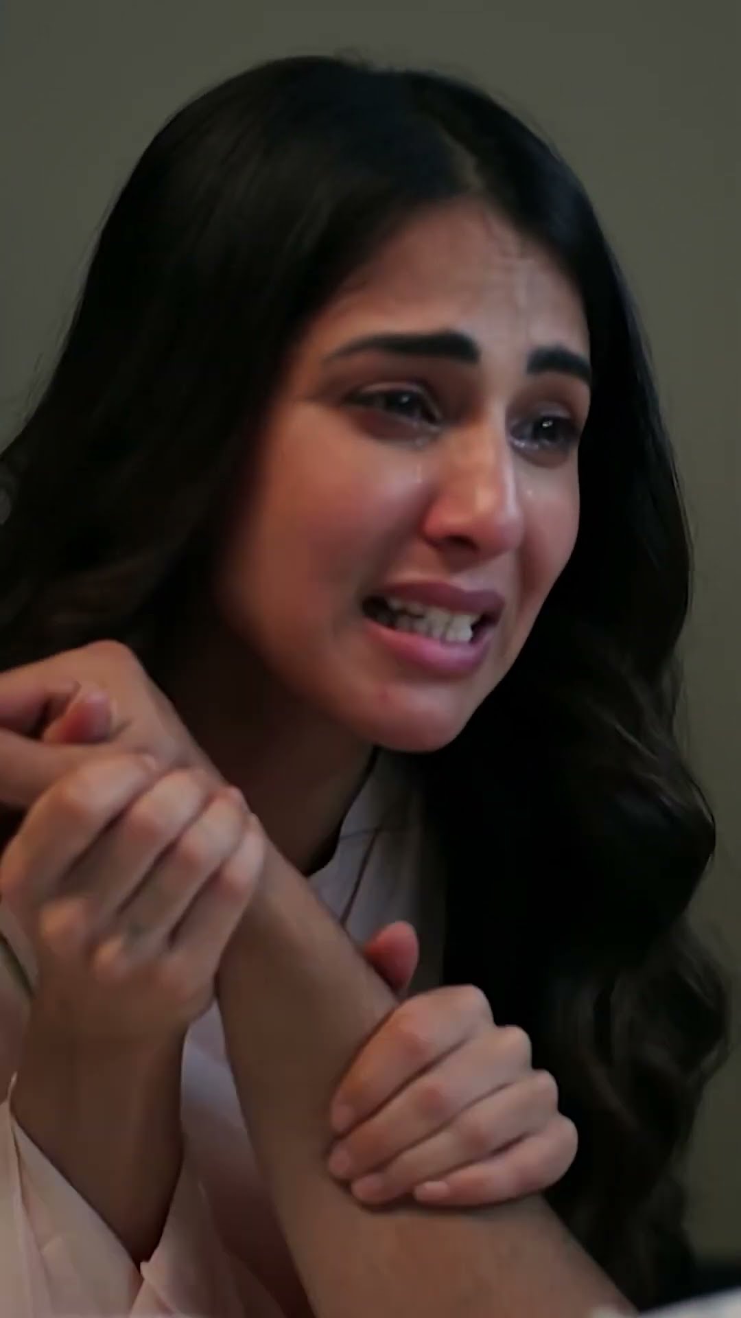 Rahim Mujhe Bohat Darr Lag Raha Hai #ayeishqejunoon  #ushnashah  #shorts