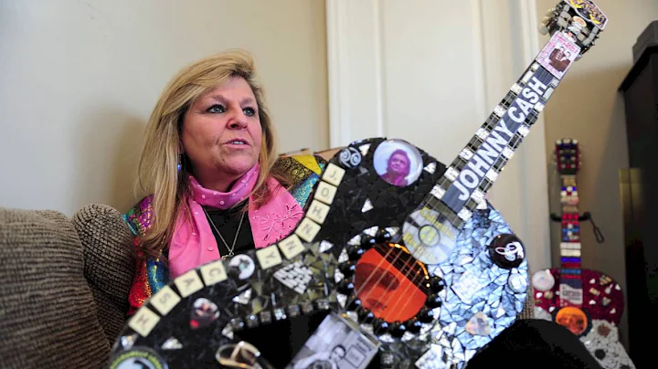 Franklin artist creates stories of stars on guitars