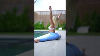 Yoga Stretches 🇨🇺 Yaslen Clemente 💋🌍